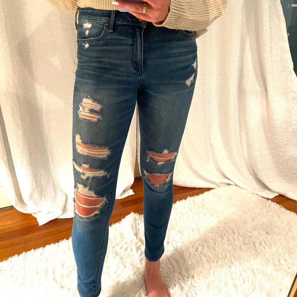 Abercrombie distressed Harper super skinny jeans